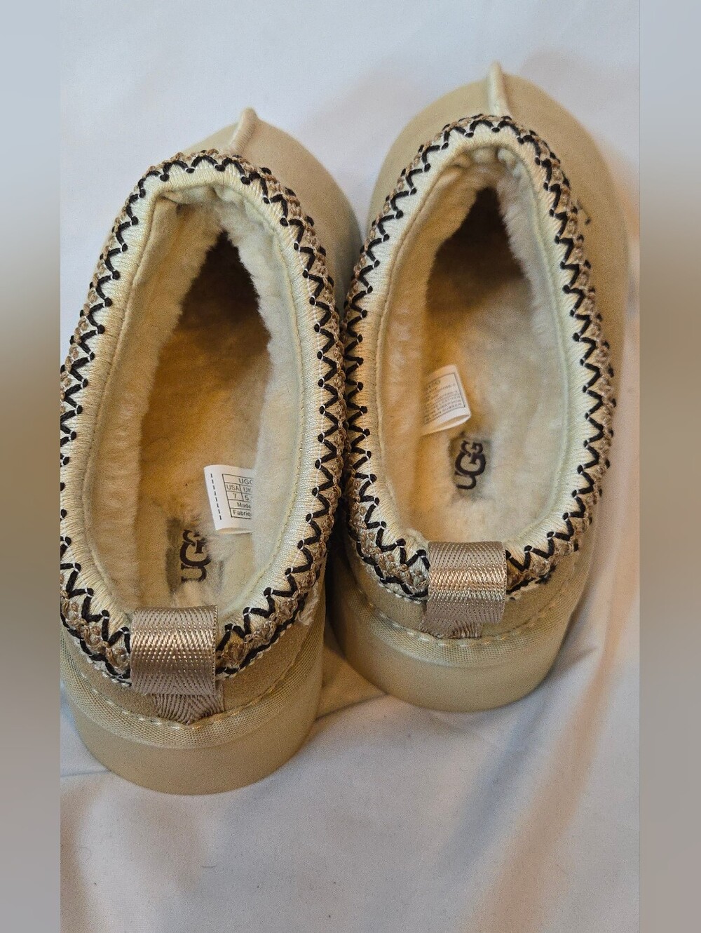 UGG Tasman II Slip-On Leather Suede Slippers Tan Women's 7 - Picture 4 of 6